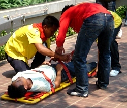 lifeguards with spinalboard